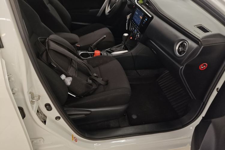 Used Toyota Levin 2017 Revised 185T CVT Elite Edition China V Standard Right Front Seat