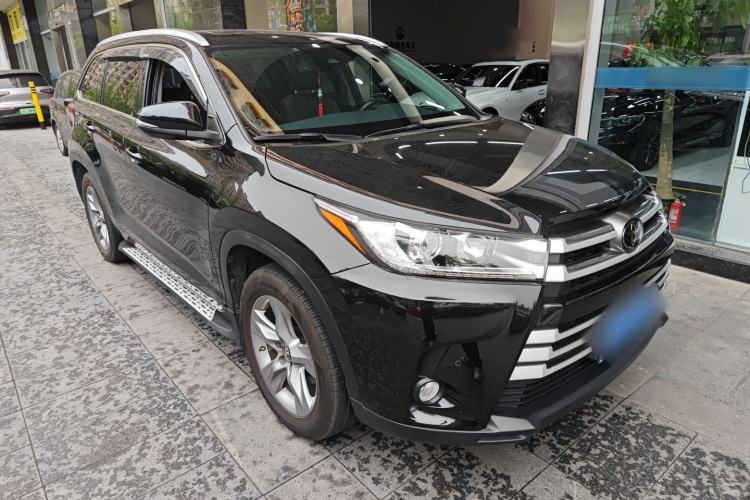 Used Toyota Highlander 2021 2.0T Four-Wheel Drive Luxury Edition 7 Seats Front Right 45 Deg