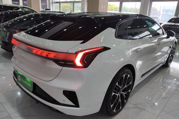 Used Zeekr 001 2026 Model 103° Four-Wheel Drive Ultra Version
