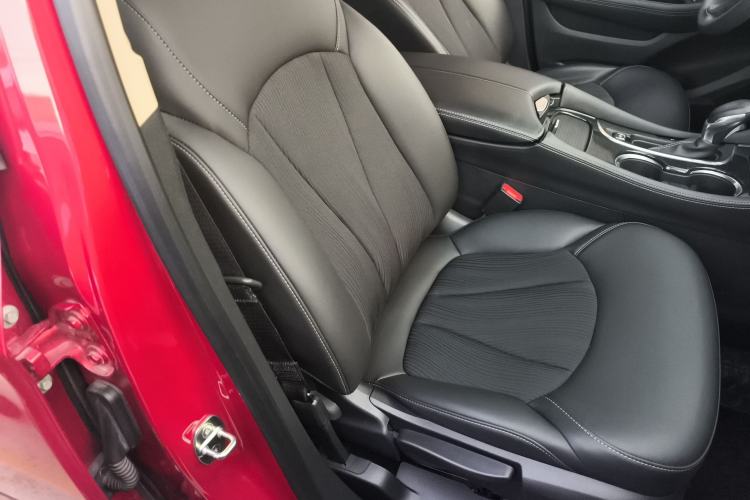 Used Buick Envision 2017 20T Two-Wheel-Drive Tech Edition