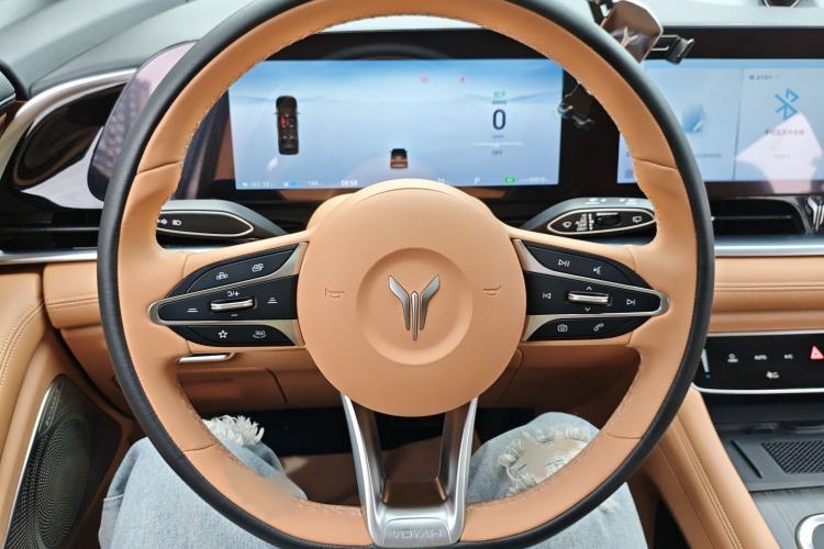 Used VOYAH Dream 2024 EV Long-Range Premium Edition