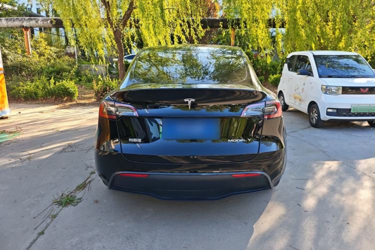 Used Tesla Model Y 2022 Rear-Wheel-Drive Version