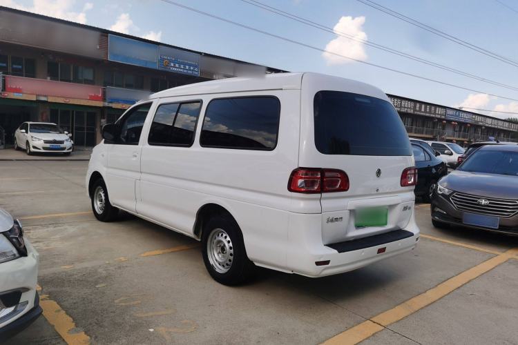 Used FORTHING Lingzhi 2019 M5L 1.6L 7-Seater Base Model China VI Standard
