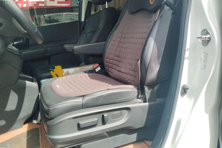 Used Honda Elysion 2019 2.0L Hybrid Luxury Edition
