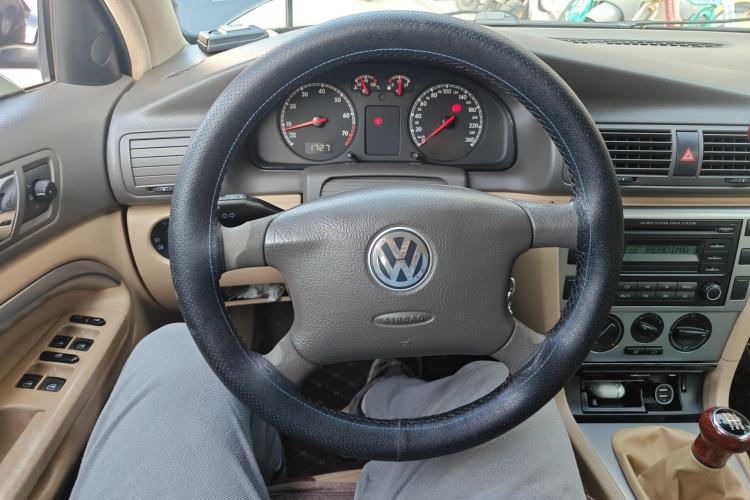 Used Volkswagen Passat 2007 1.8T Manual Standard Model