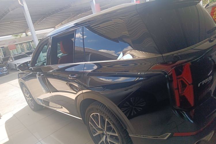 Used GAC Trumpchi GS8 2024 Linghang Series 2.0 TGDI Two-Wheel Drive Luxury Smart Connectivity Version