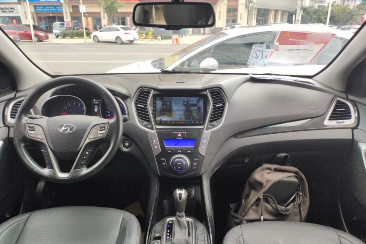 Used Hyundai Santa Fe 2013 2.4L Automatic Two-Wheel Drive Smart Version