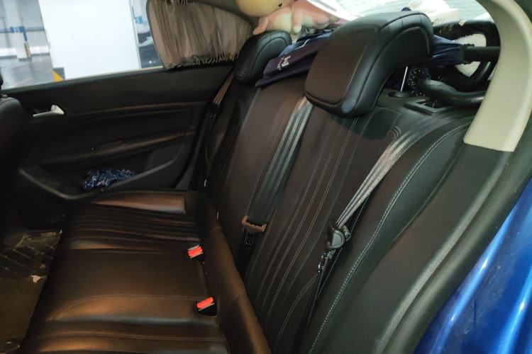 Used Peugeot 408 2019 350THP Automatic Luxury Edition China V Standard Left Rear Seat