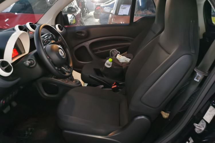 Used smart fortwo 2018 1.0L 52kW Hardtop Dynamic Version China V