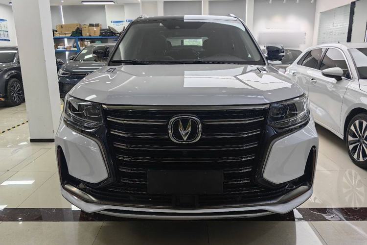 Used Changan CS95 2021 2.0T Four-Wheel Drive Premium Edition
