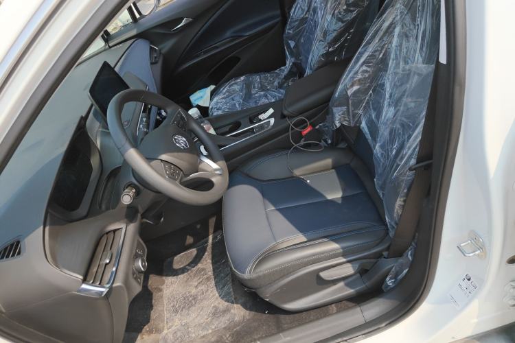 Used Buick Velite 6 2024 450km Range Commuter Version