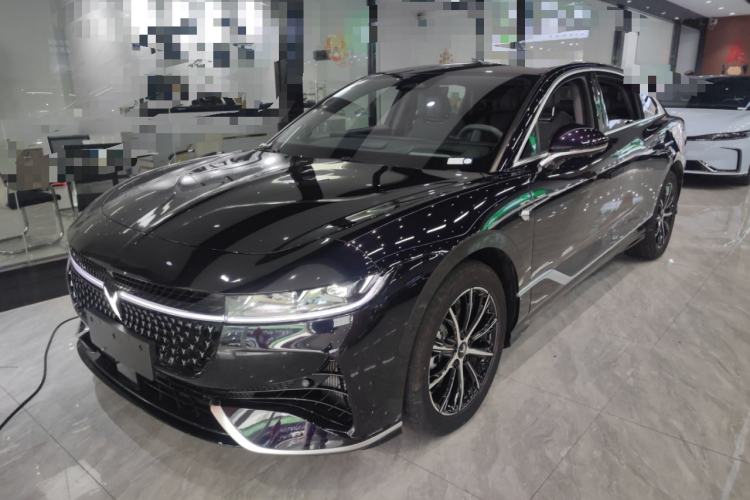 Used VOYAH PASSION 2024 PHEV Four-Wheel Drive Ultra-Long Range Executive Edition