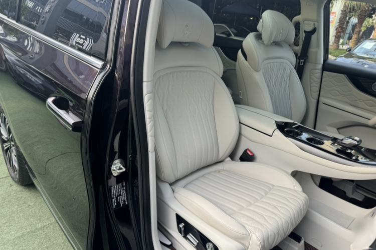 Used FORTHING Xinghai V9 2024 1.5TD 200km Qingyunti Series Premium Version Right Front Seat