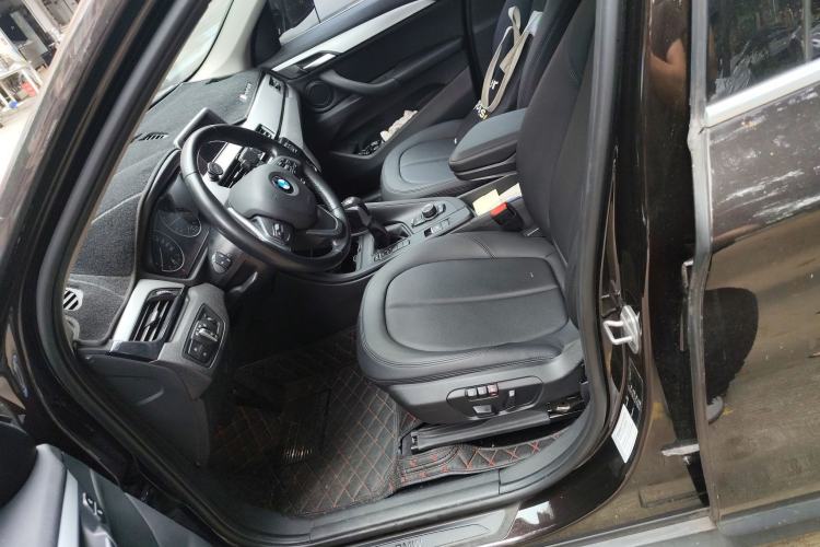 Used BMW X1 2018 sDrive20Li Leading Model
