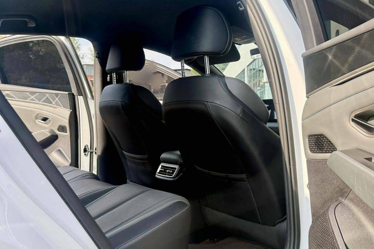 Used BYD Qin L 2024 DM-i 80KM Leading Model