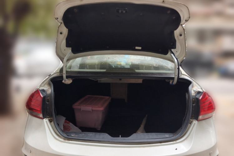 Used Suzuki Alivio 2015 1.6L Manual Enjoyment Model Trunk