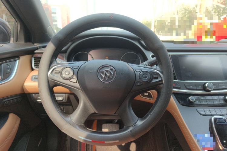 Used Buick LaCrosse 2018 28T Luxury Model
