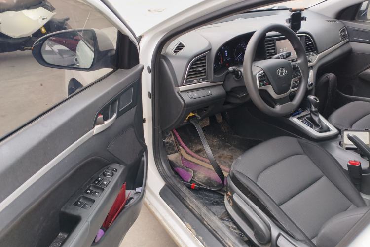 Used Hyundai Elantra (6th Generation / Lingdong) 2016 1.6L Automatic ZhiXuan – Elite Version
