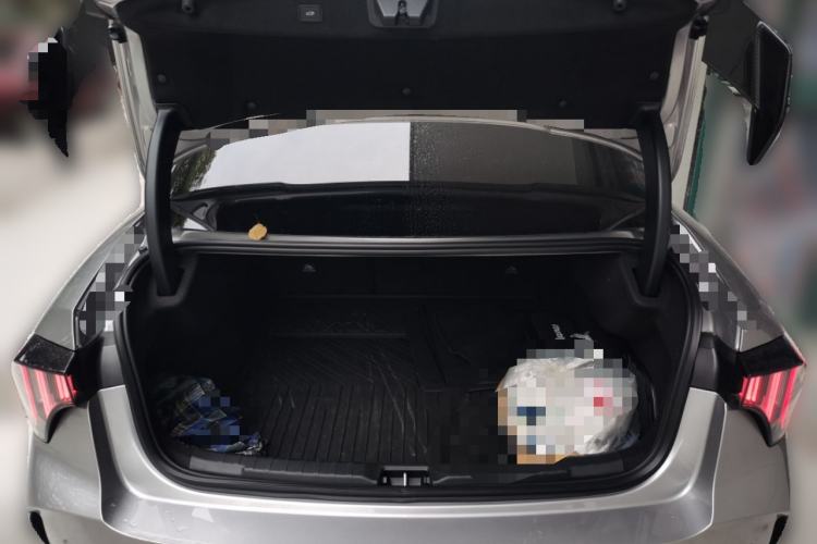 Used Lynk & Co 03 2026 Model 2.0TD Automatic Ultra
