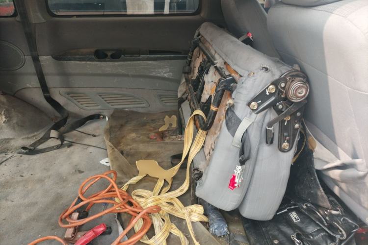 Used FORTHING Lingzhi 2013 M5 Q7 2.0L 7-Seater Long-Wheelbase Comfort Model