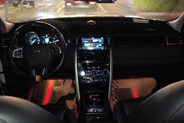 Used Land Rover Discovery Sport 2019 240 PS SE Version China VI Standard Interior 2