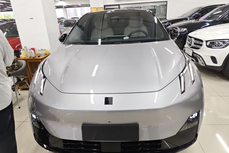 Used Lynk & Co Z20 2025 530 km Range Rear-Wheel Drive Max Front