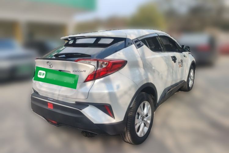 Used Toyota IZOA 2023 2.0L Yixing Version
