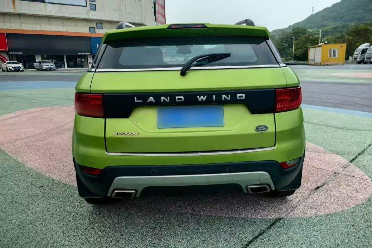 Used Land X7 2015 2.0T Panoramic Prestige Edition