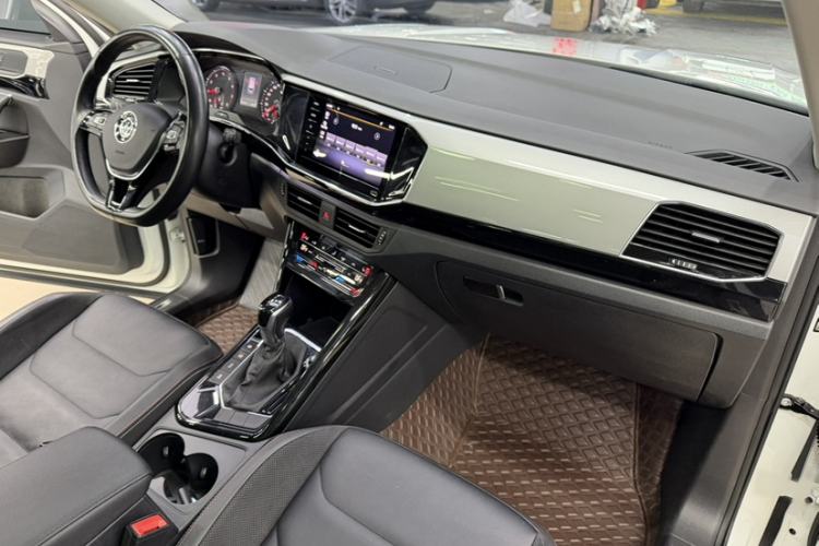 Used Volkswagen Tayron 2020 330TSI Two-Wheel Drive Luxury Smart Connectivity Version