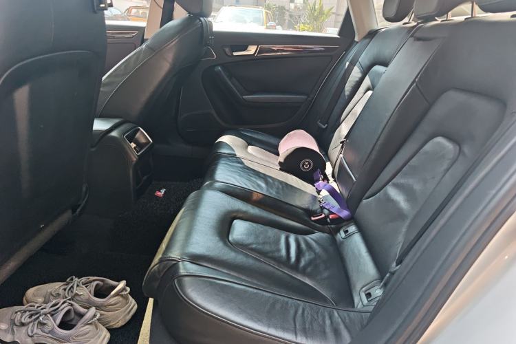 Used Audi A4L 2011 2.0 TFSI Comfort Model