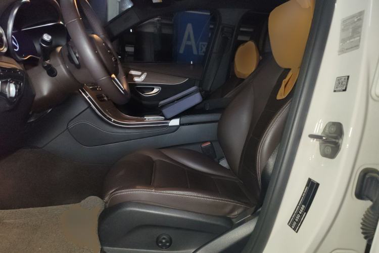 Used Mercedes-Benz GLC 2021 GLC 300 L 4MATIC Dynamic Model Left Front Seat