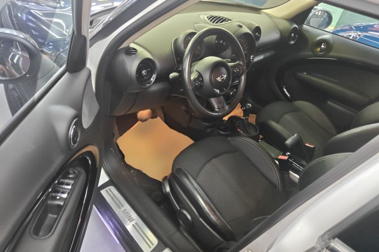 Used MINI Countryman 2014 1.6T COOPER ALL4 Fun Driver Seat