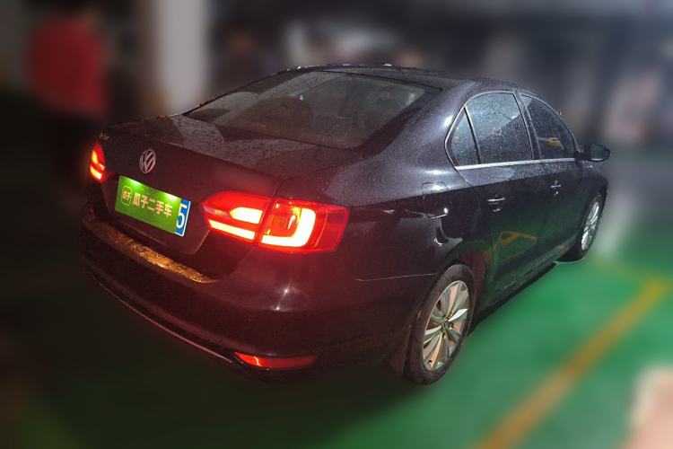 Used Volkswagen Sagitar 2014 1.6L Manual Comfort Model Rear Right 45 Deg