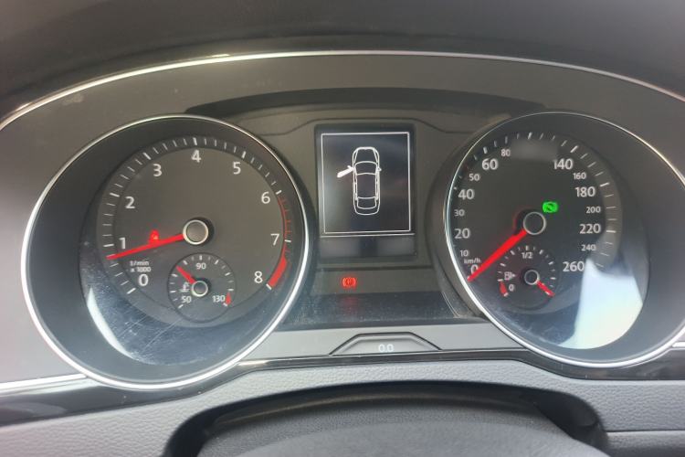 Used Volkswagen Magotan 2018 Facelift 330TSI DSG Luxury Model Instrument Cluster