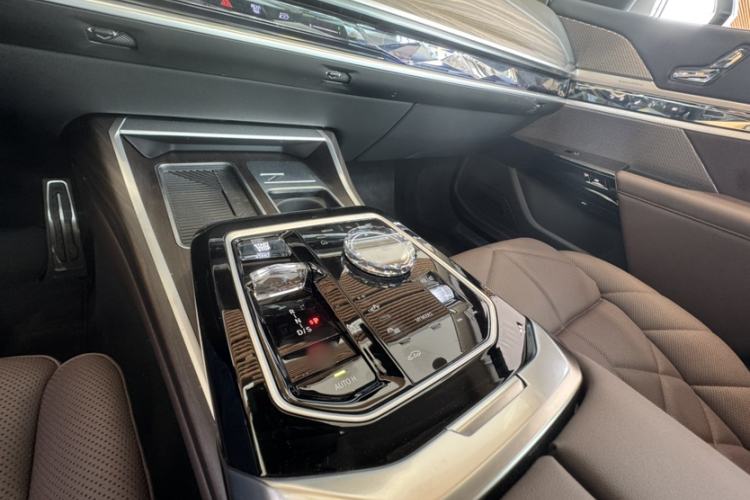 Used BMW 7 Series 2023 740Li Leading Model M Sport Package