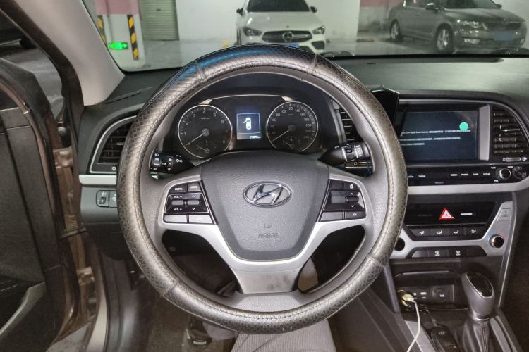 Used Hyundai Elantra (6th Generation / Lingdong) 2016 1.6L Automatic ZhiXuan – Elite Version Steering Wheel