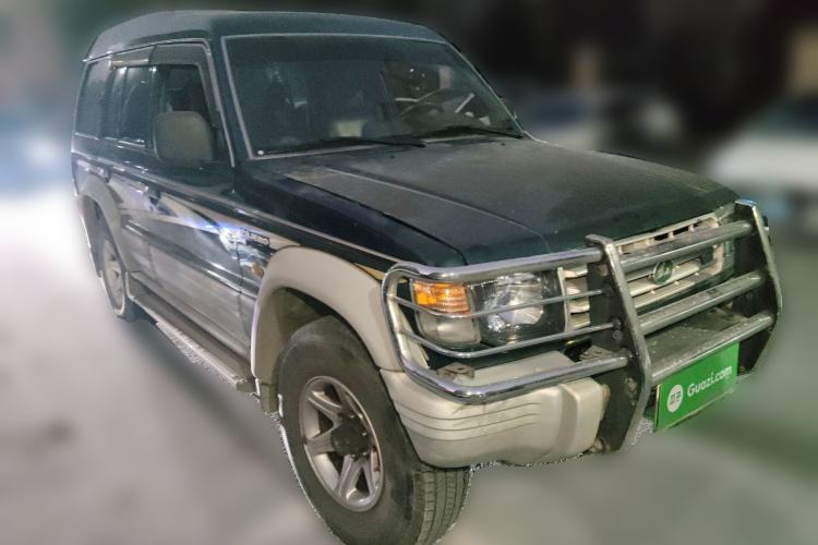 Used Leopaard 6481 2009 2.2L Manual Two-Wheel Drive
