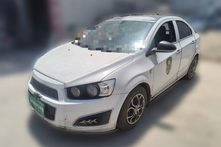 Used Chevrolet Aveo Sonic 2011 Sedan 1.4L MT SL Guazi used car, China used car export, Used car for sale, Used  cars, Cheapest cars for sale