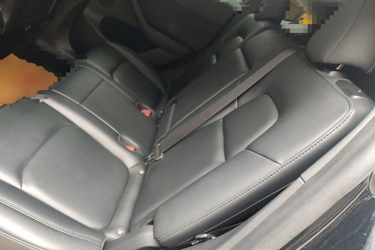 Used Tesla Model Y 2022 Revised Version Long-Range All-Wheel Drive Left Rear Seat