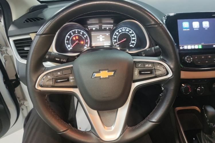 Used Chevrolet Monza 2021 320 Automatic Enjoyment Sunroof Edition Steering Wheel