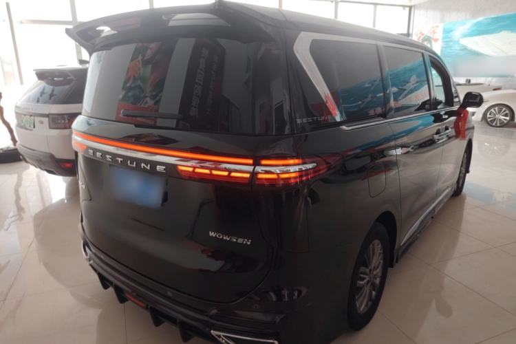 Used Bestune M9 2023 2.0T Ultimate Edition
