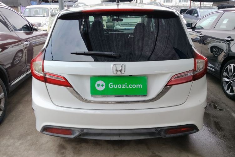 Used Honda Jade 2013 1.8L automatic Comfort version 5 seats
