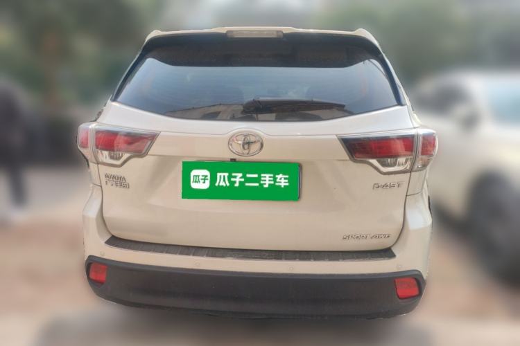 Used Toyota Highlander 2017 2.0T Four-Wheel Drive Luxury Edition 7 Seats