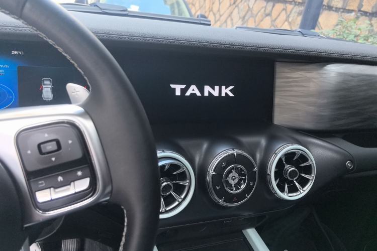 Used Tank 300 2021 City Edition 2.0T—Truly Stylish