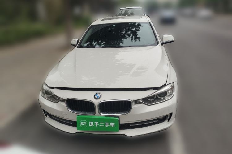 Used BMW 3 Series 2014 320Li Fashion Model
