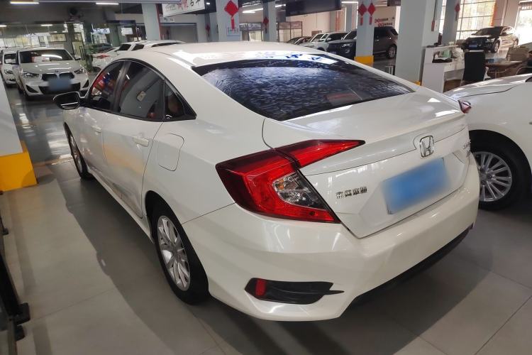 Used Honda Civic 2016 180TURBO CVT Comfort Version