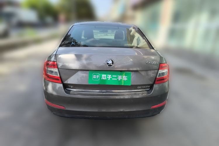 Used Skoda Octavia 2015 1.4TSI DSG Yijun Edition