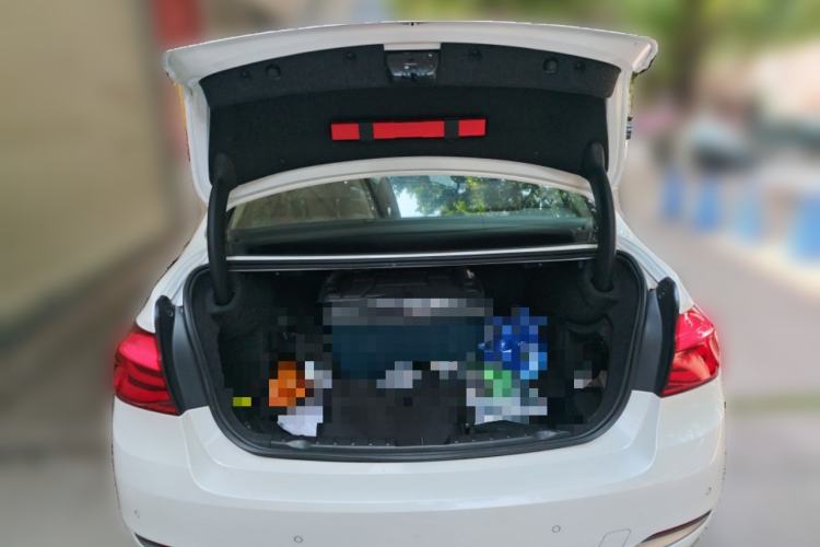 Used BMW 3 Series 2018 320Li Fashion Model Trunk