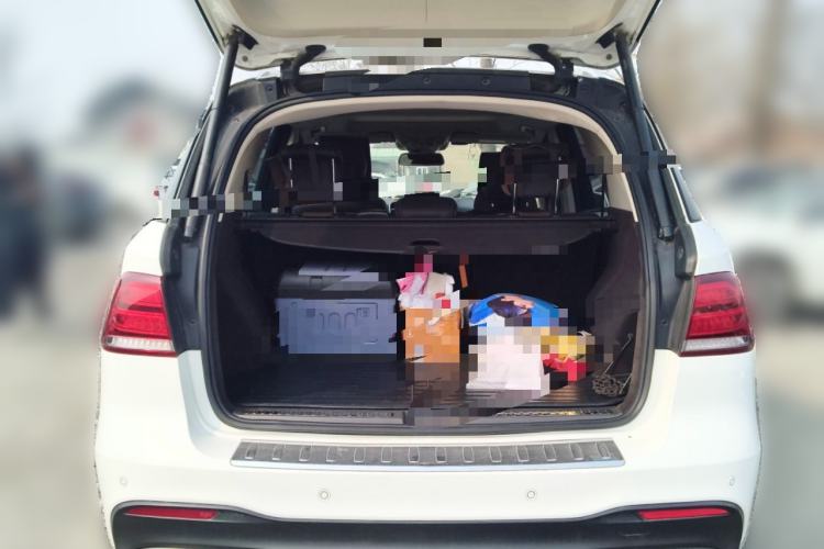 Used Mercedes-Benz GLE 2018 GLE 320 4MATIC Dynamic Edition Collector's Edition Trunk