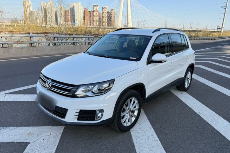 Used Volkswagen Tiguan 2015 1.8TSI Automatic Two-Wheel Drive Comfort Edition Front Left 45 Deg